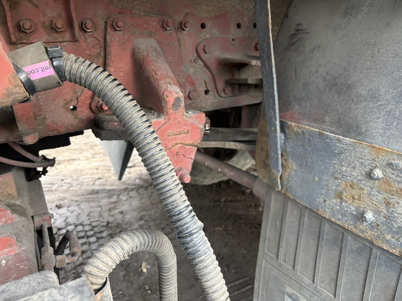 RENAULT Premium 260 - Тентована вантажівка: фото 5 RENAULT Premium 260 - Тентована вантажівка: фото 5