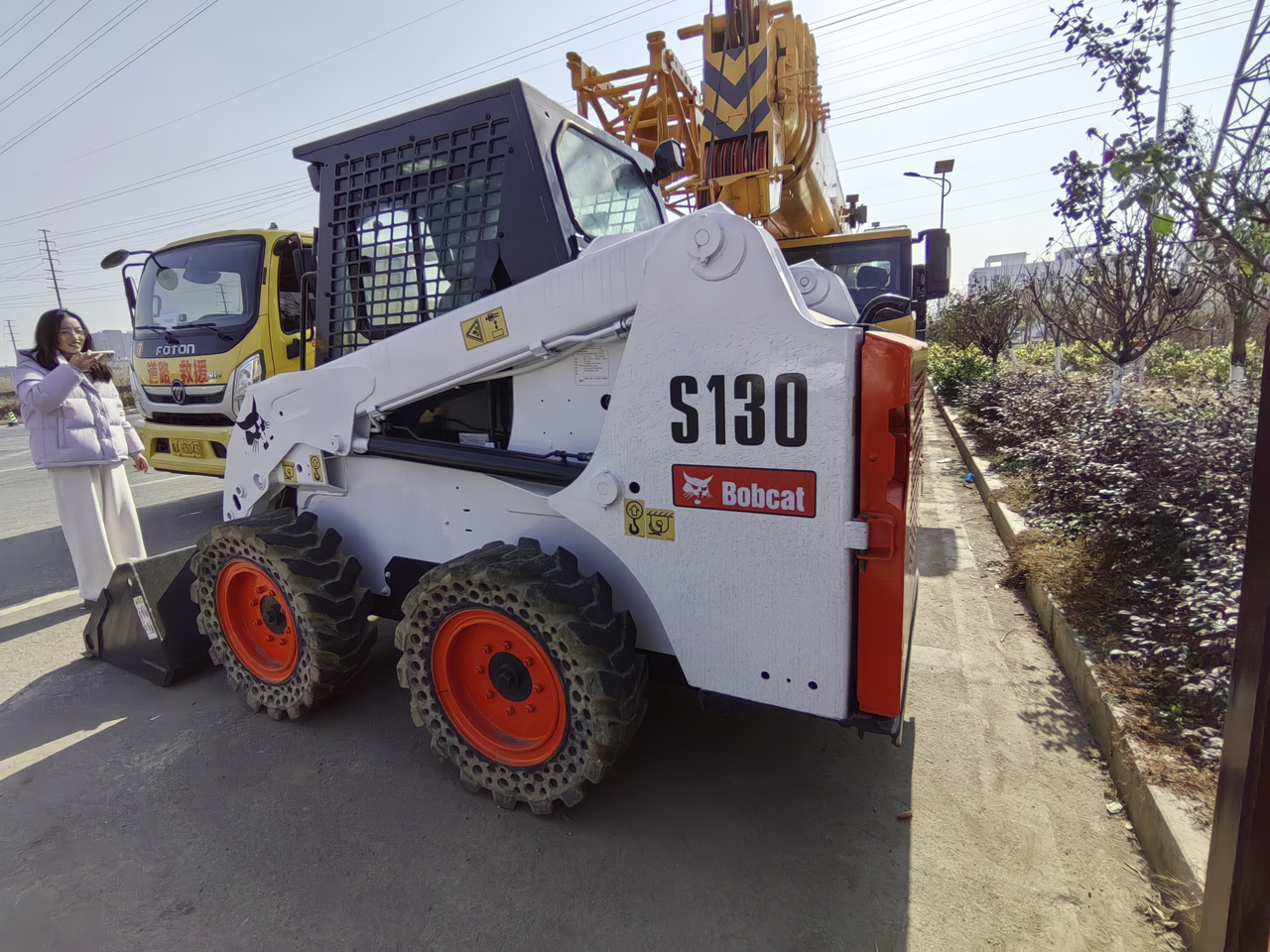 BOBCAT S130 - Міні-навантажувач: фото 2 BOBCAT S130 - Міні-навантажувач: фото 2