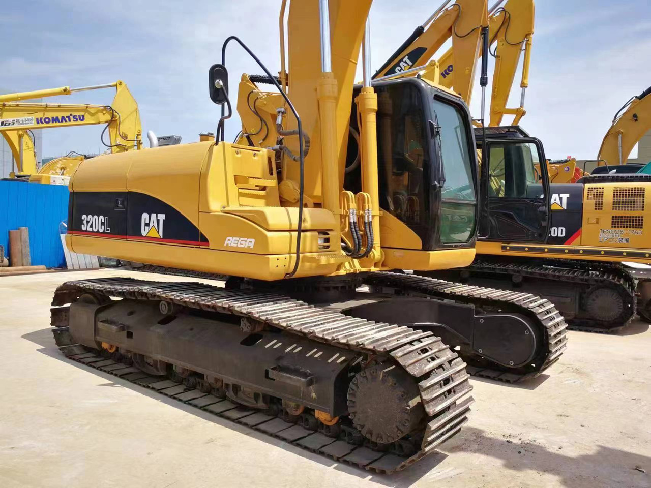 CATERPILLAR 320CL - Гусеничний екскаватор: фото 3 CATERPILLAR 320CL - Гусеничний екскаватор: фото 3