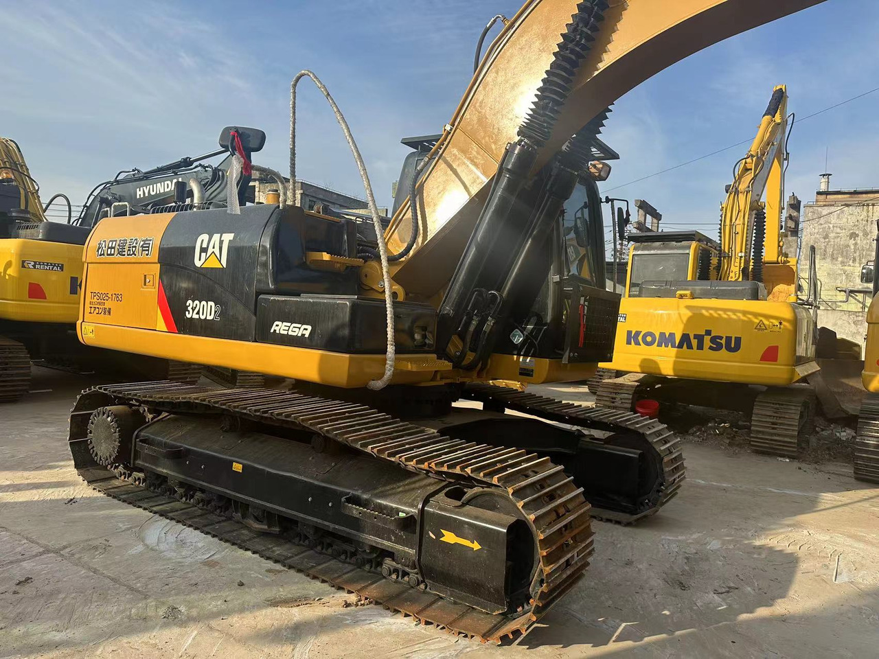 CATERPILLAR 320D - Гусеничний екскаватор: фото 3 CATERPILLAR 320D - Гусеничний екскаватор: фото 3