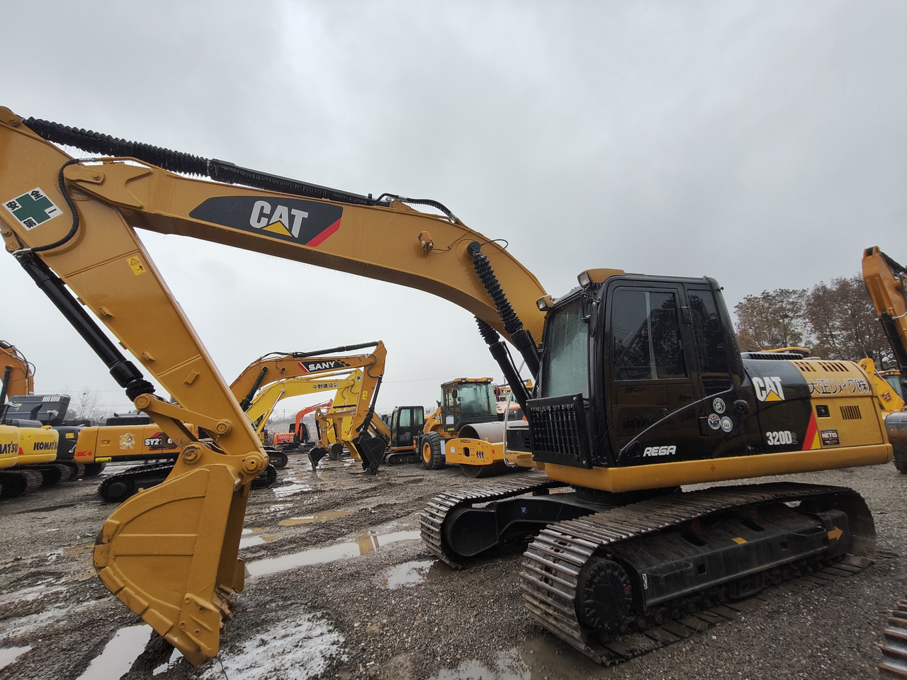 CATERPILLAR 320D2 - Гусеничний екскаватор: фото 4 CATERPILLAR 320D2 - Гусеничний екскаватор: фото 4