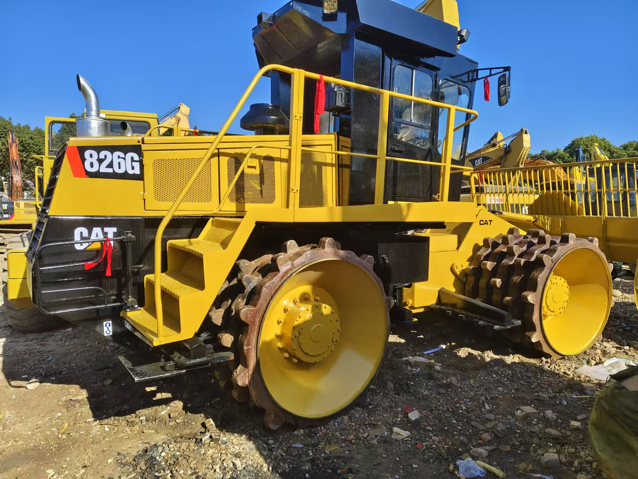 CATERPILLAR 826G - Дорожній каток: фото 1 CATERPILLAR 826G - Дорожній каток: фото 1