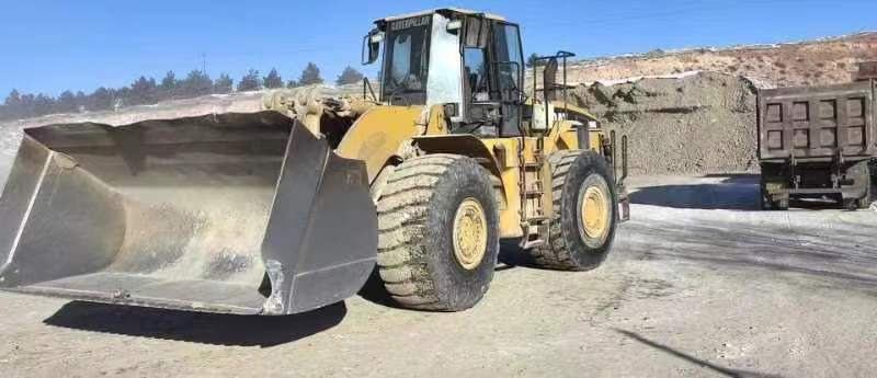 CATERPILLAR 980G - Гусеничний навантажувач: фото 1 CATERPILLAR 980G - Гусеничний навантажувач: фото 1