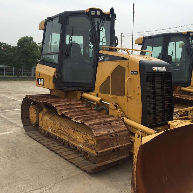 CATERPILLAR D4K - Бульдозер: фото 2 CATERPILLAR D4K - Бульдозер: фото 2