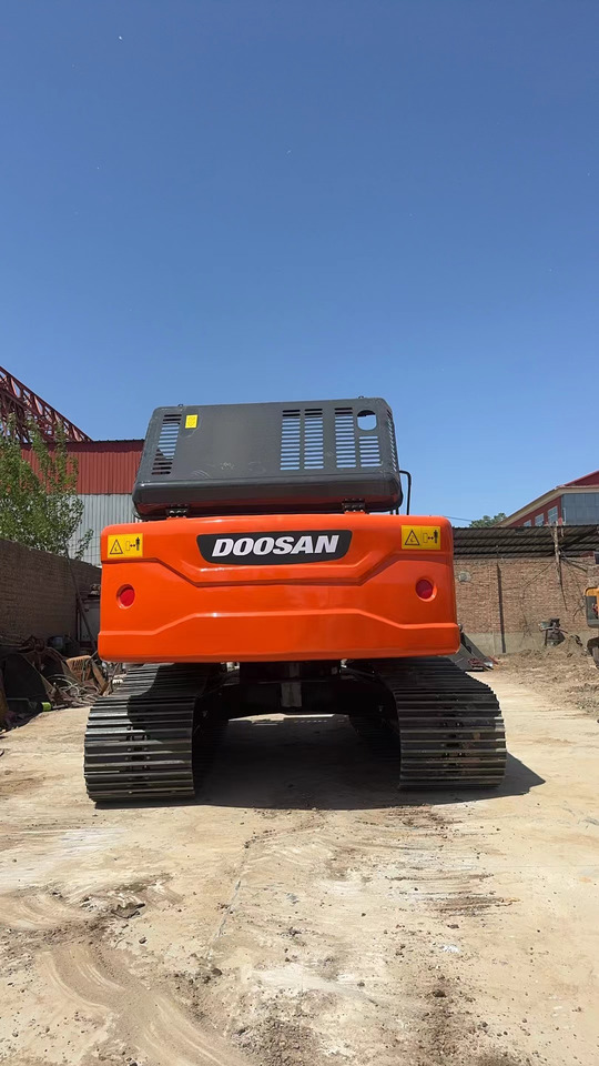DOOSAN DX225LC-7 - Гусеничний екскаватор: фото 2 DOOSAN DX225LC-7 - Гусеничний екскаватор: фото 2