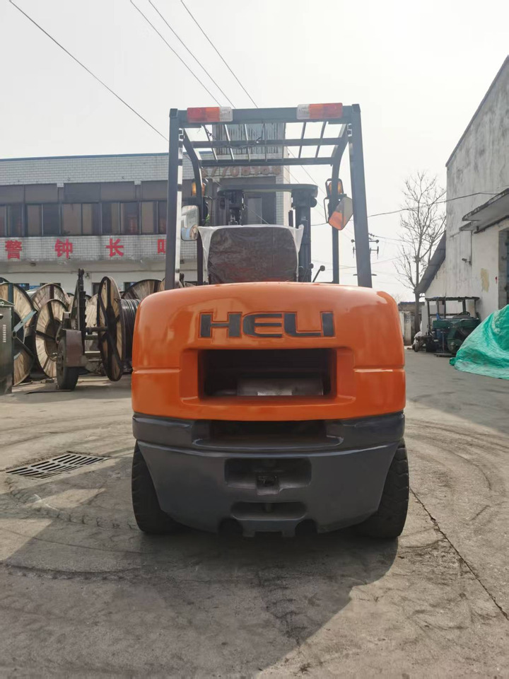 HELI 3.5-ton - Дизельний навантажувач: фото 4 HELI 3.5-ton - Дизельний навантажувач: фото 4