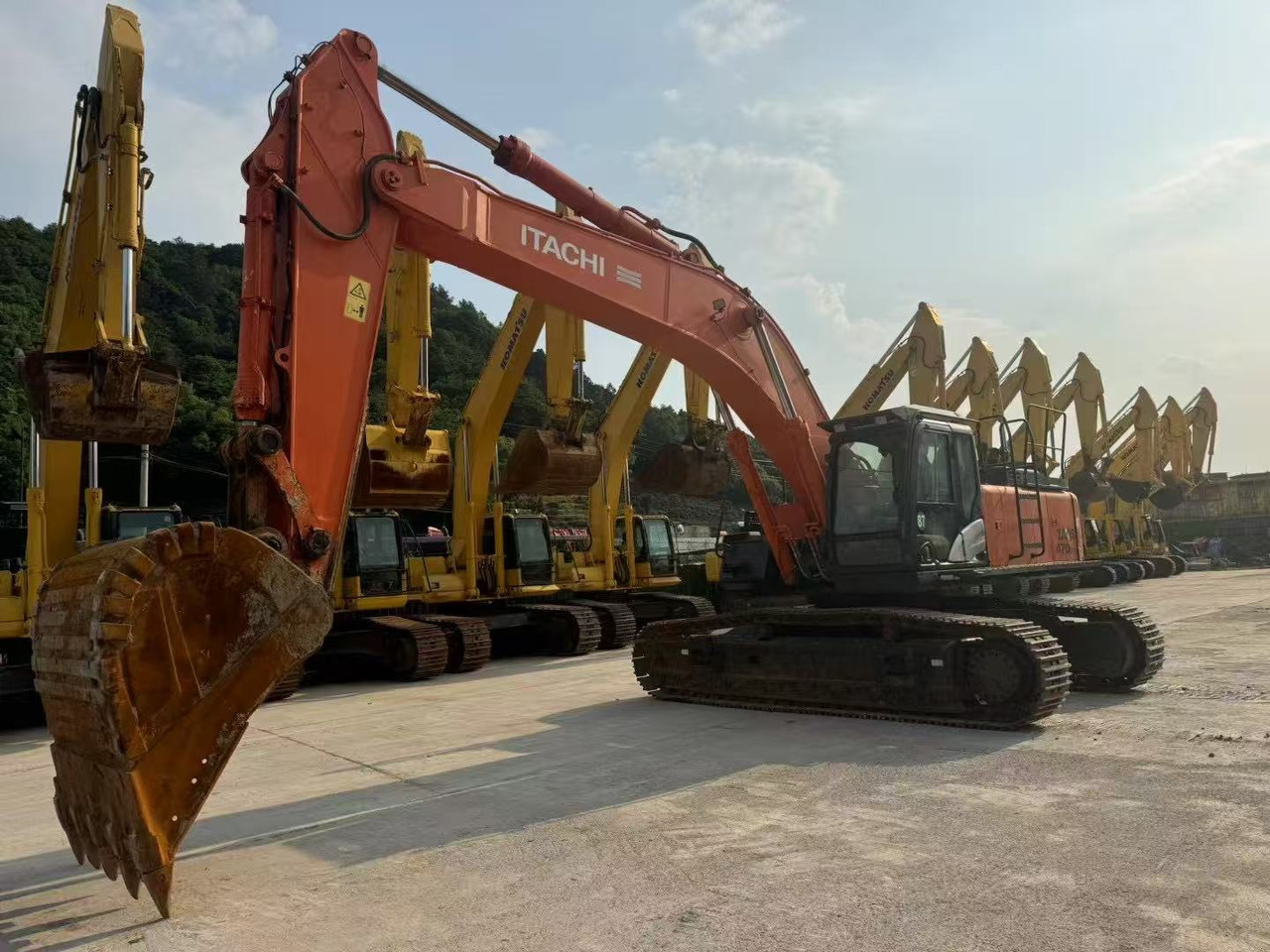 HITACHI ZX470-5G - Гусеничний екскаватор: фото 1 HITACHI ZX470-5G - Гусеничний екскаватор: фото 1