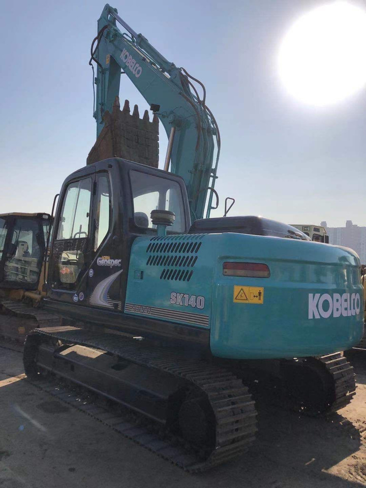KOBELCO SK140 - Міні-екскаватор: фото 1 KOBELCO SK140 - Міні-екскаватор: фото 1