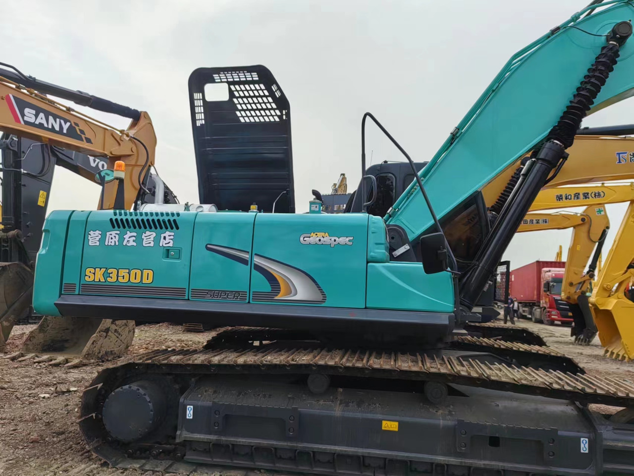 KOBELCO SK350 - Міні-екскаватор: фото 1 KOBELCO SK350 - Міні-екскаватор: фото 1