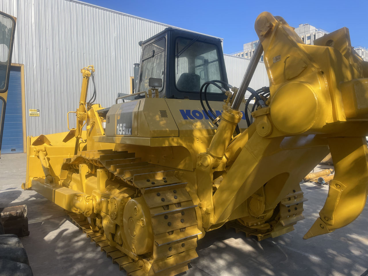 KOMATSU D155A-5 - Бульдозер: фото 2 KOMATSU D155A-5 - Бульдозер: фото 2