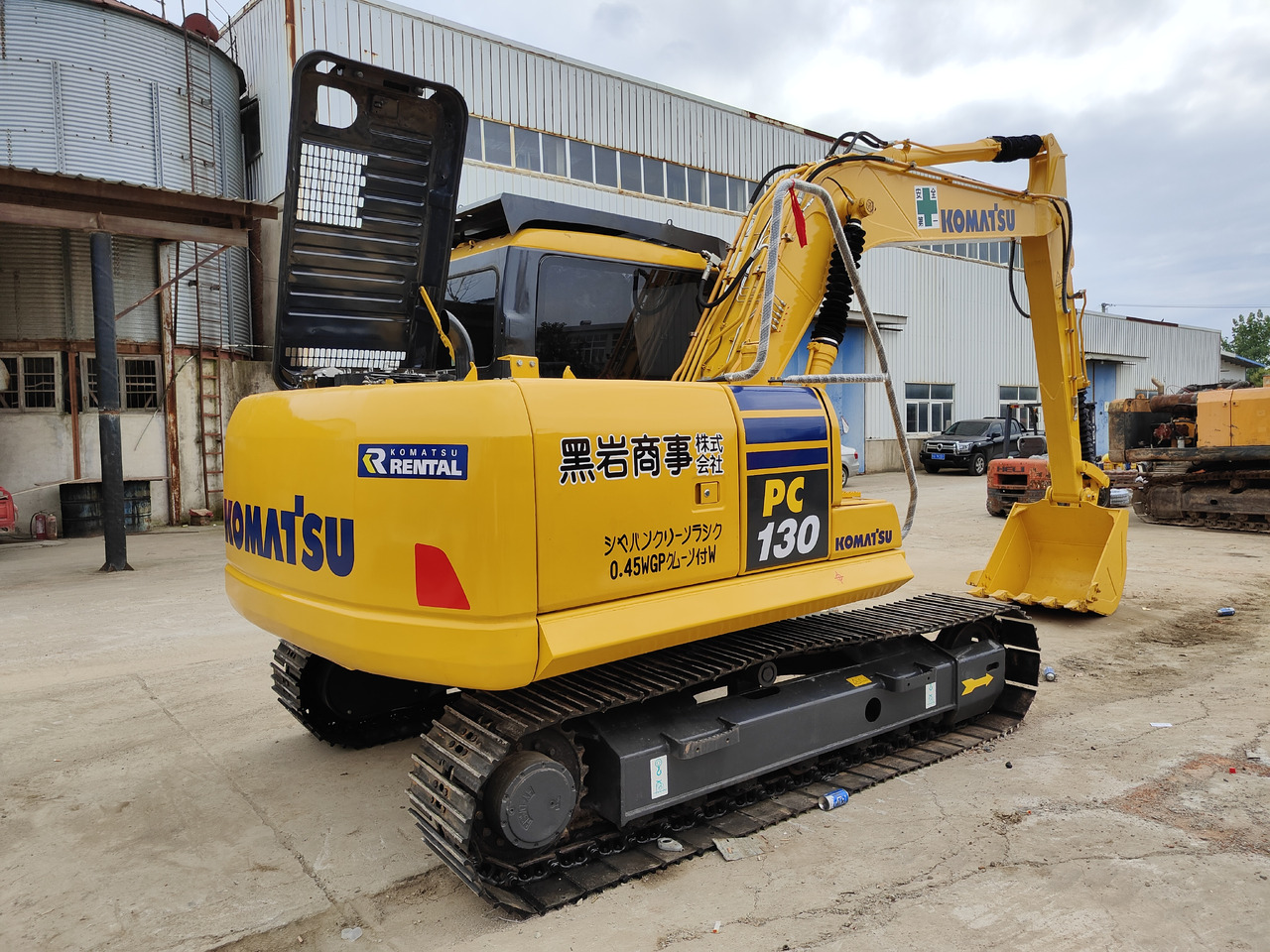 KOMATSU PC130-7 - Гусеничний екскаватор: фото 2 KOMATSU PC130-7 - Гусеничний екскаватор: фото 2