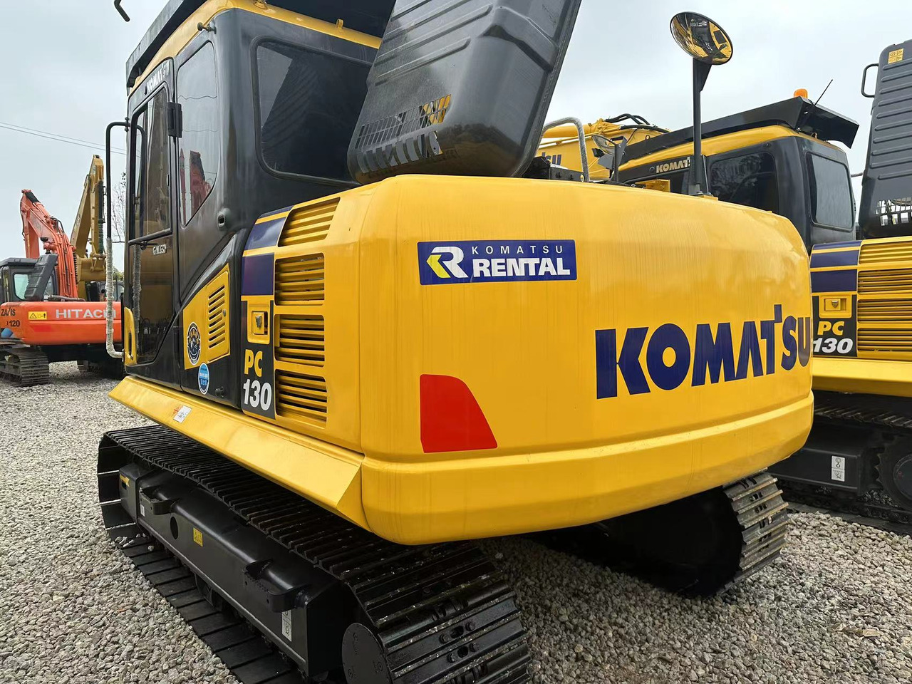 KOMATSU PC130-7 - Гусеничний екскаватор: фото 1 KOMATSU PC130-7 - Гусеничний екскаватор: фото 1