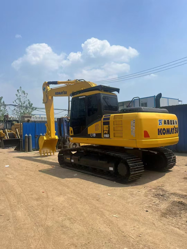 KOMATSU PC160-7 - Гусеничний екскаватор: фото 1 KOMATSU PC160-7 - Гусеничний екскаватор: фото 1