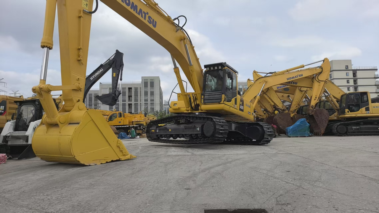 KOMATSU PC400-8 - Гусеничний екскаватор: фото 2 KOMATSU PC400-8 - Гусеничний екскаватор: фото 2