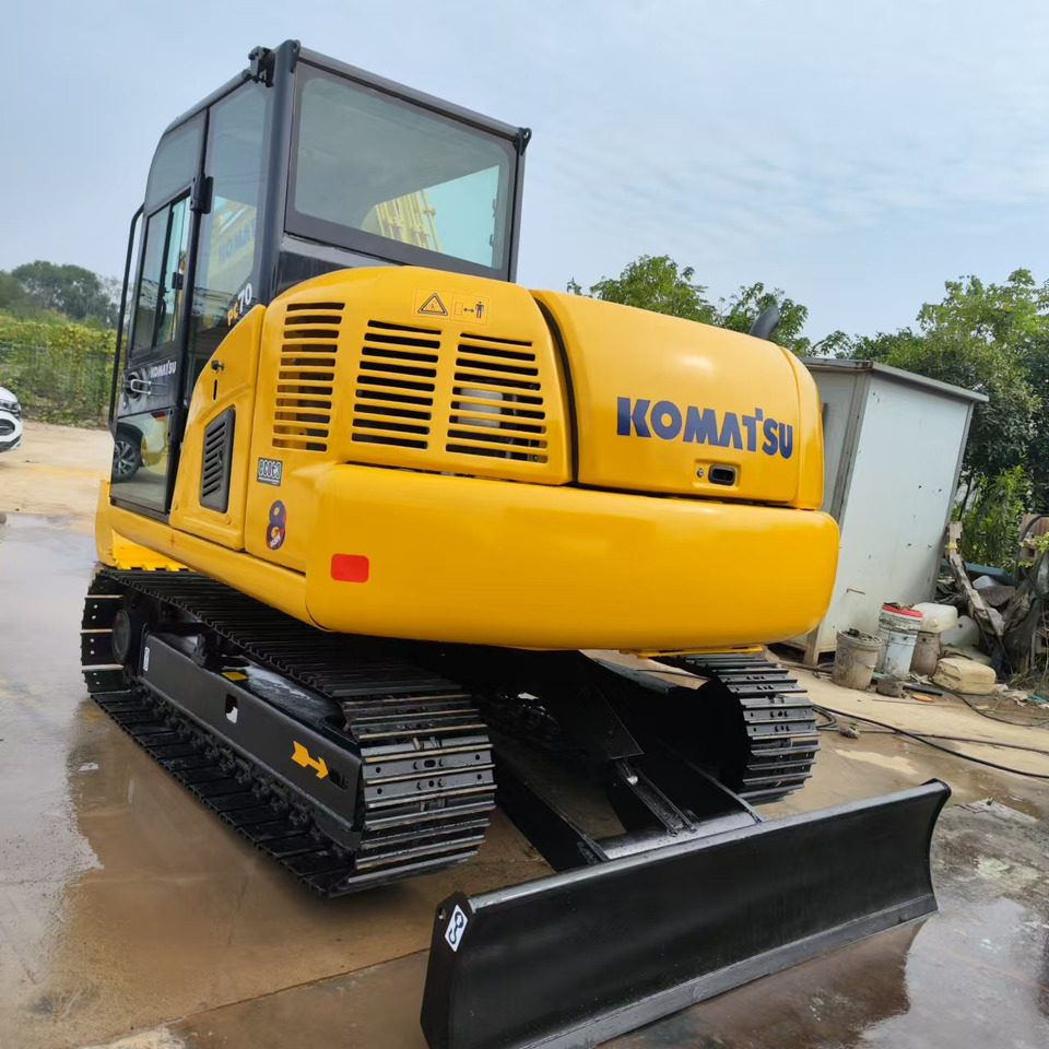 KOMATSU PC70-8 - Гусеничний екскаватор: фото 3 KOMATSU PC70-8 - Гусеничний екскаватор: фото 3