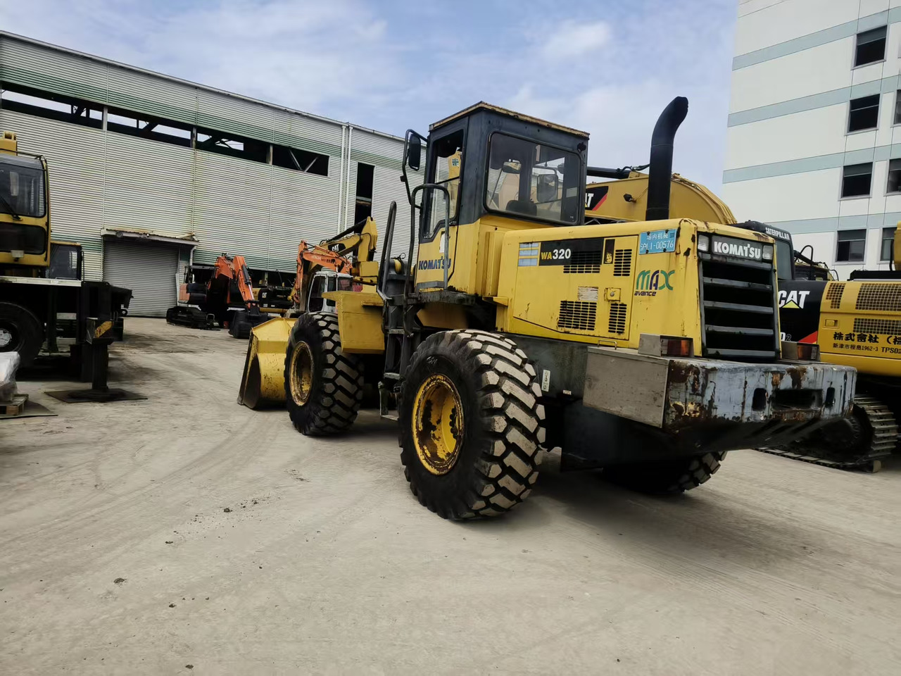 KOMATSU WA320-3 - Колісний навантажувач: фото 4 KOMATSU WA320-3 - Колісний навантажувач: фото 4