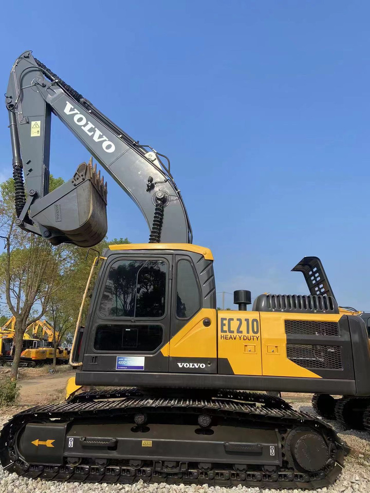 VOLVO EC210 - Гусеничний екскаватор: фото 1 VOLVO EC210 - Гусеничний екскаватор: фото 1