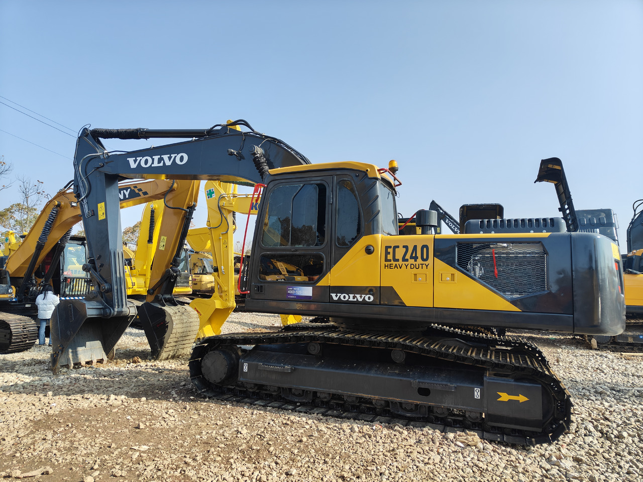 VOLVO EC240 - Гусеничний екскаватор: фото 1 VOLVO EC240 - Гусеничний екскаватор: фото 1