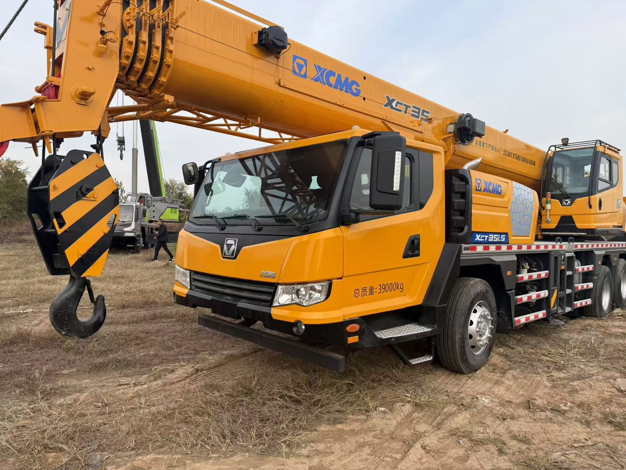 XCMG XCT35 - Автокран: фото 1 XCMG XCT35 - Автокран: фото 1