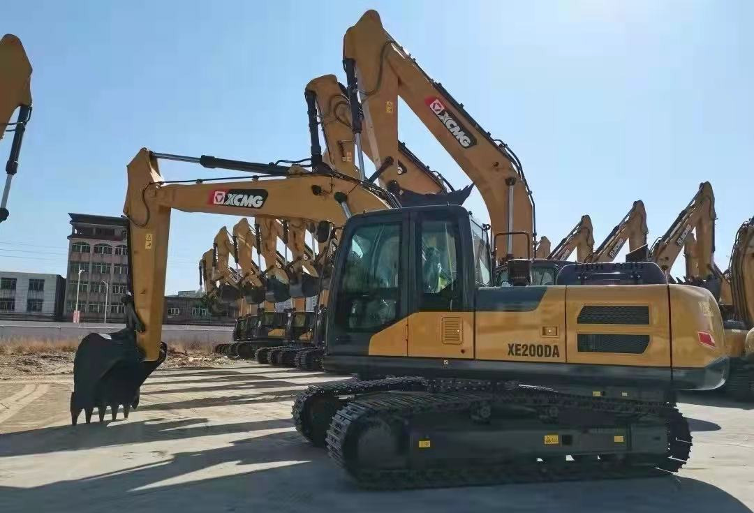 XCMG XE200DA - Гусеничний екскаватор: фото 1 XCMG XE200DA - Гусеничний екскаватор: фото 1