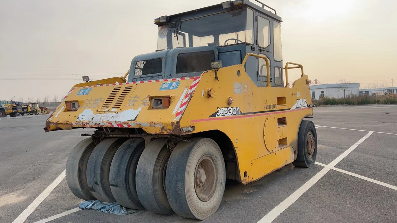 XCMG XP301 - Дорожній каток: фото 1 XCMG XP301 - Дорожній каток: фото 1