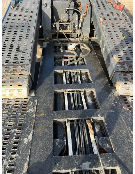 Louault auto/trucktransporter - Автовоз напівпричіп: фото 5 Louault auto/trucktransporter - Автовоз напівпричіп: фото 5