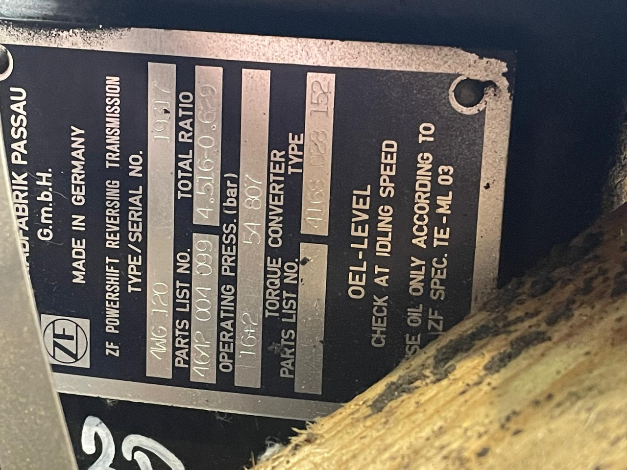 ZF 4WG120 z Ładowarki O&K L20 - Коробка передач в категорії Навантажувачі: фото 2 ZF 4WG120 z Ładowarki O&K L20 - Коробка передач в категорії Навантажувачі: фото 2