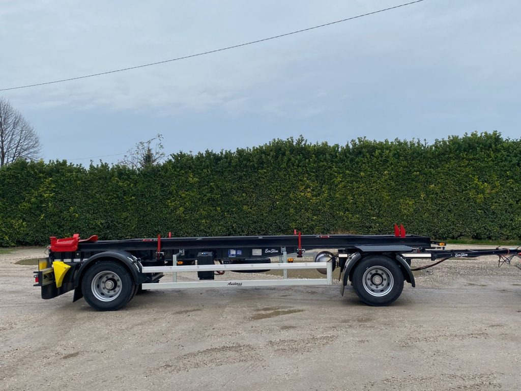 AUSTERAS RIMORCHIO NUOVO AUSTERAS SCARRABILE PNEUMATICO - Причіп мультиліфт/ Бункеровоз: фото 5 AUSTERAS RIMORCHIO NUOVO AUSTERAS SCARRABILE PNEUMATICO - Причіп мультиліфт/ Бункеровоз: фото 5