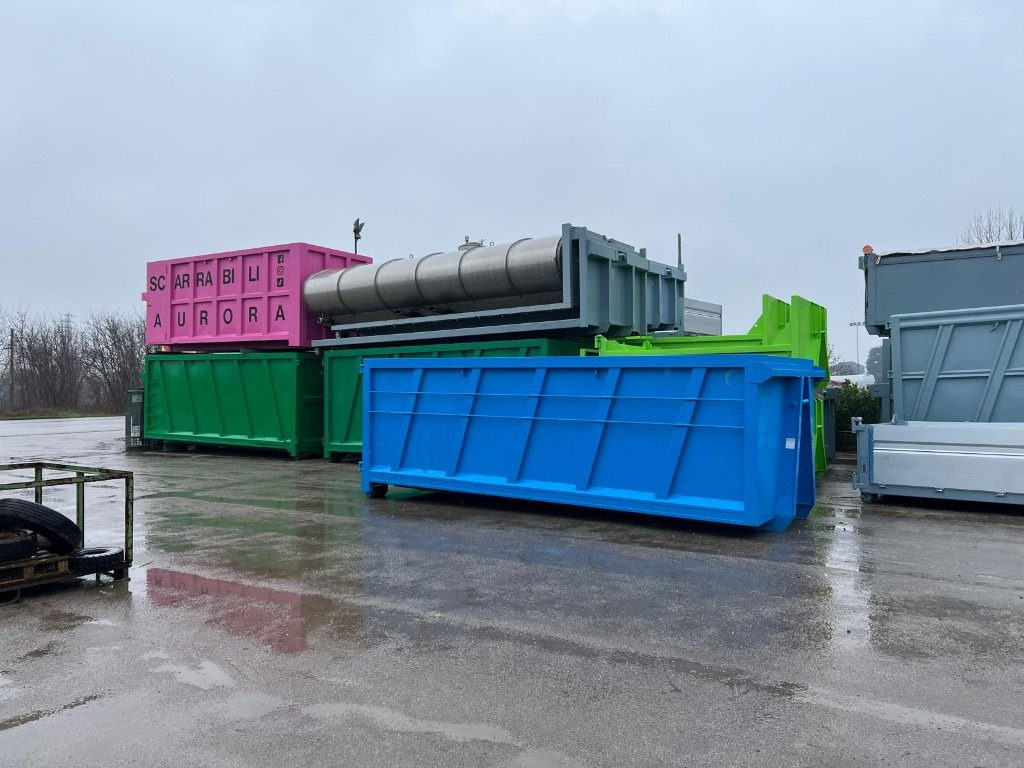 CONTAINER SCARRABILE NUOVO A CIELO APERTO - Мультиліфт-контейнер: фото 5 CONTAINER SCARRABILE NUOVO A CIELO APERTO - Мультиліфт-контейнер: фото 5