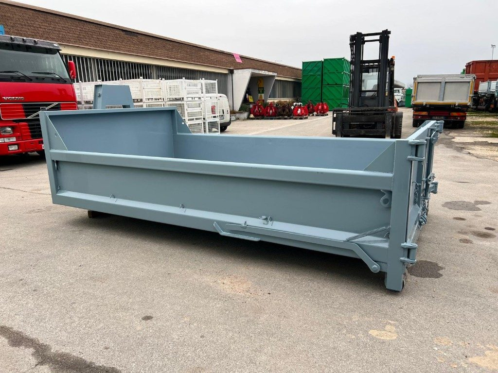 CONTAINER SCARRABILE NUOVO A CIELO APERTO - Мультиліфт-контейнер: фото 2 CONTAINER SCARRABILE NUOVO A CIELO APERTO - Мультиліфт-контейнер: фото 2