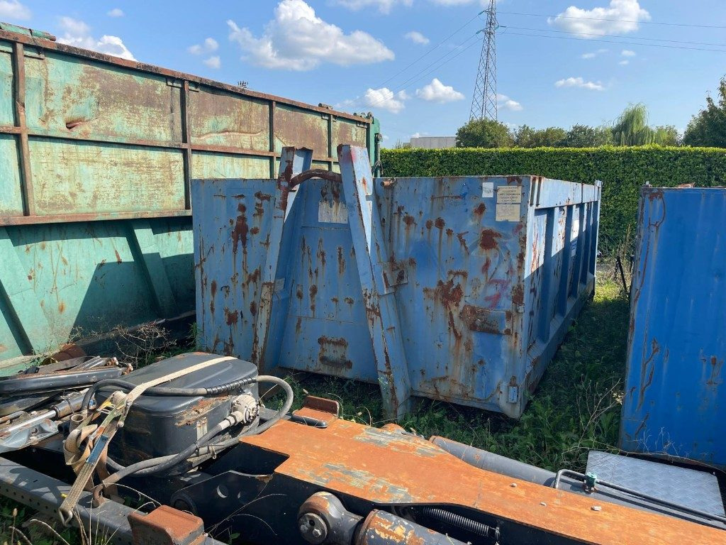 CONTAINER SCARRABILE USATO A CIELO APERTO - Мультиліфт-контейнер: фото 1 CONTAINER SCARRABILE USATO A CIELO APERTO - Мультиліфт-контейнер: фото 1