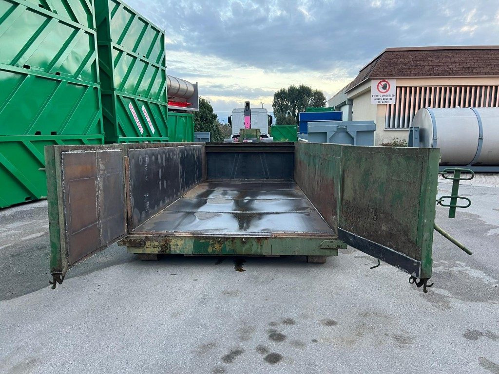 CONTAINER SCARRABILE USATO A CIELO APERTO - Мультиліфт-контейнер: фото 5 CONTAINER SCARRABILE USATO A CIELO APERTO - Мультиліфт-контейнер: фото 5