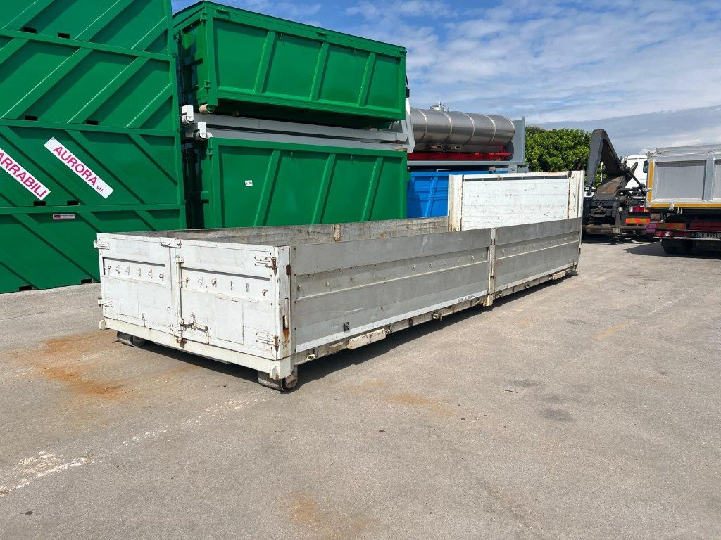 CONTAINER SCARRABILE USATO A PIANALE CON SPONDE - Мультиліфт-контейнер: фото 4 CONTAINER SCARRABILE USATO A PIANALE CON SPONDE - Мультиліфт-контейнер: фото 4
