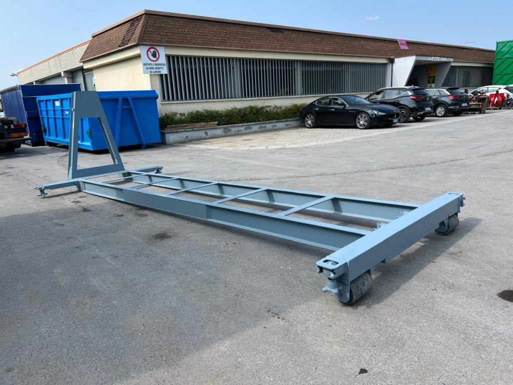 CULLA SCARRABILE NUOVA TWIST LOCK PER CASSE MARITT - Мультиліфт-контейнер: фото 3 CULLA SCARRABILE NUOVA TWIST LOCK PER CASSE MARITT - Мультиліфт-контейнер: фото 3