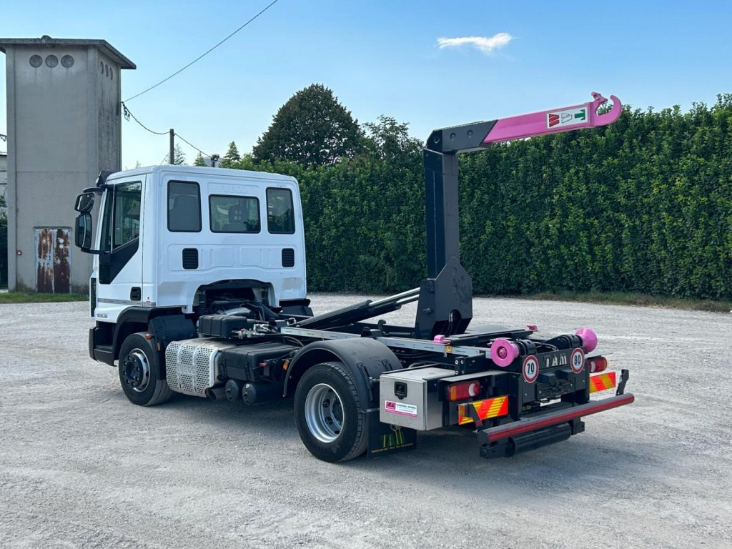 IVECO 120EL22 CON SCARRABILE NUOVO - Гаковий мультиліфт вантажівка: фото 3 IVECO 120EL22 CON SCARRABILE NUOVO - Гаковий мультиліфт вантажівка: фото 3