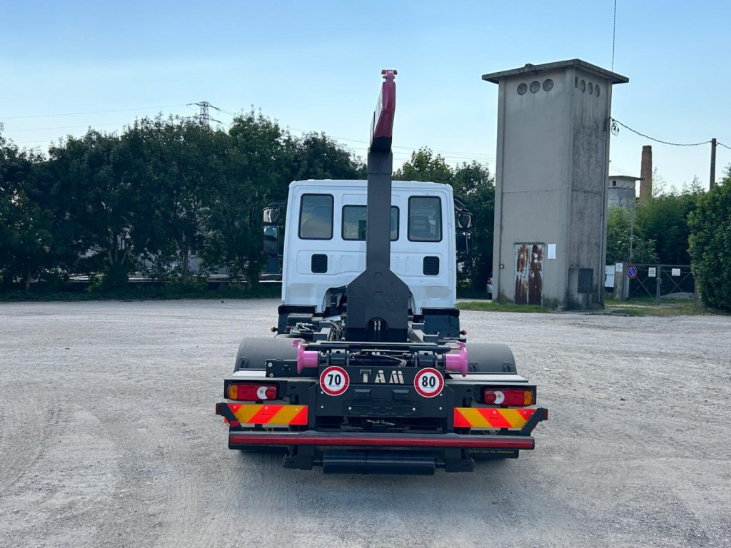 IVECO 120EL22 CON SCARRABILE NUOVO - Гаковий мультиліфт вантажівка: фото 5 IVECO 120EL22 CON SCARRABILE NUOVO - Гаковий мультиліфт вантажівка: фото 5