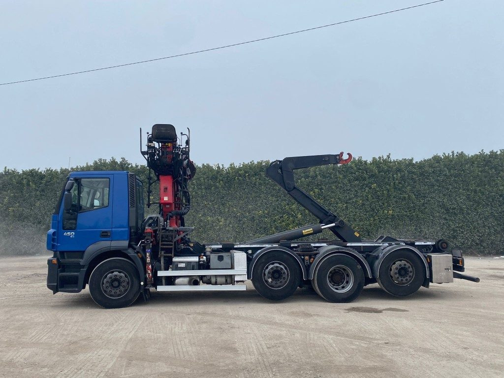 IVECO STRALIS 260.450 SCARRABILE CON GRU - Гаковий мультиліфт вантажівка: фото 3 IVECO STRALIS 260.450 SCARRABILE CON GRU - Гаковий мультиліфт вантажівка: фото 3
