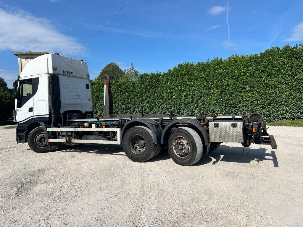 IVECO STRALIS 460 SCARRABILE - Гаковий мультиліфт вантажівка: фото 2 IVECO STRALIS 460 SCARRABILE - Гаковий мультиліфт вантажівка: фото 2