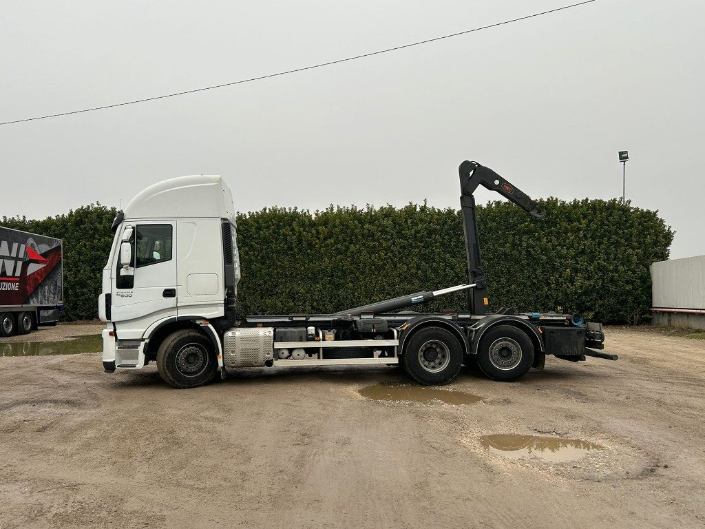 IVECO STRALIS 500 SCARRABILE - Гаковий мультиліфт вантажівка: фото 3 IVECO STRALIS 500 SCARRABILE - Гаковий мультиліфт вантажівка: фото 3