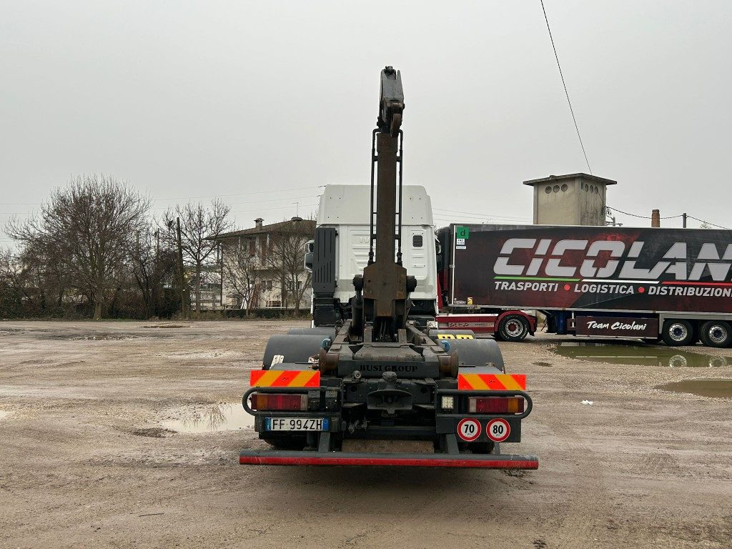 IVECO STRALIS 500 SCARRABILE - Гаковий мультиліфт вантажівка: фото 4 IVECO STRALIS 500 SCARRABILE - Гаковий мультиліфт вантажівка: фото 4