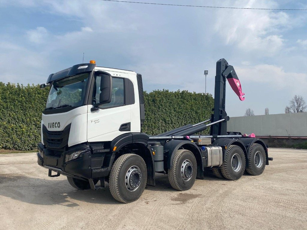 IVECO TRAKKER T-WAY AD510 NUOVO SCARRABILE - Гаковий мультиліфт вантажівка: фото 1 IVECO TRAKKER T-WAY AD510 NUOVO SCARRABILE - Гаковий мультиліфт вантажівка: фото 1
