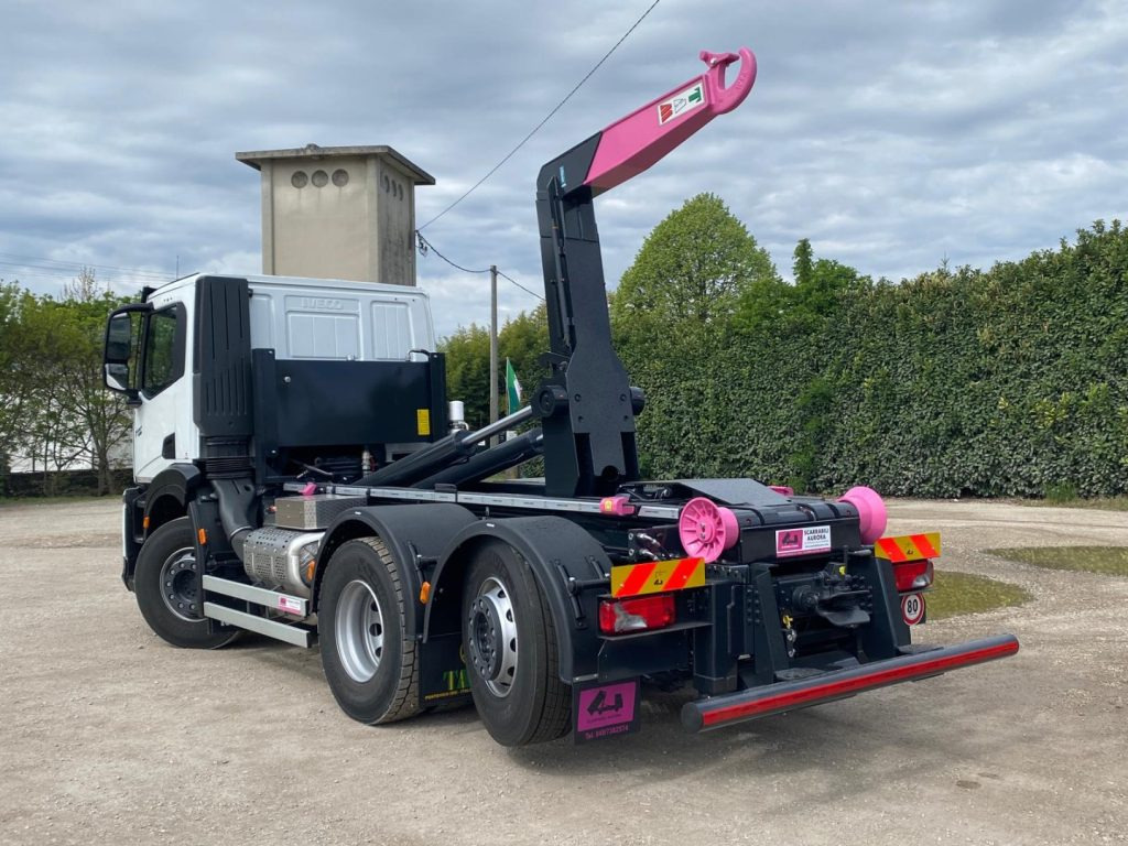 IVECO X-WAY AD280X48Y NUOVO SCARRABILE PASSO 3120 - Гаковий мультиліфт вантажівка: фото 4 IVECO X-WAY AD280X48Y NUOVO SCARRABILE PASSO 3120 - Гаковий мультиліфт вантажівка: фото 4