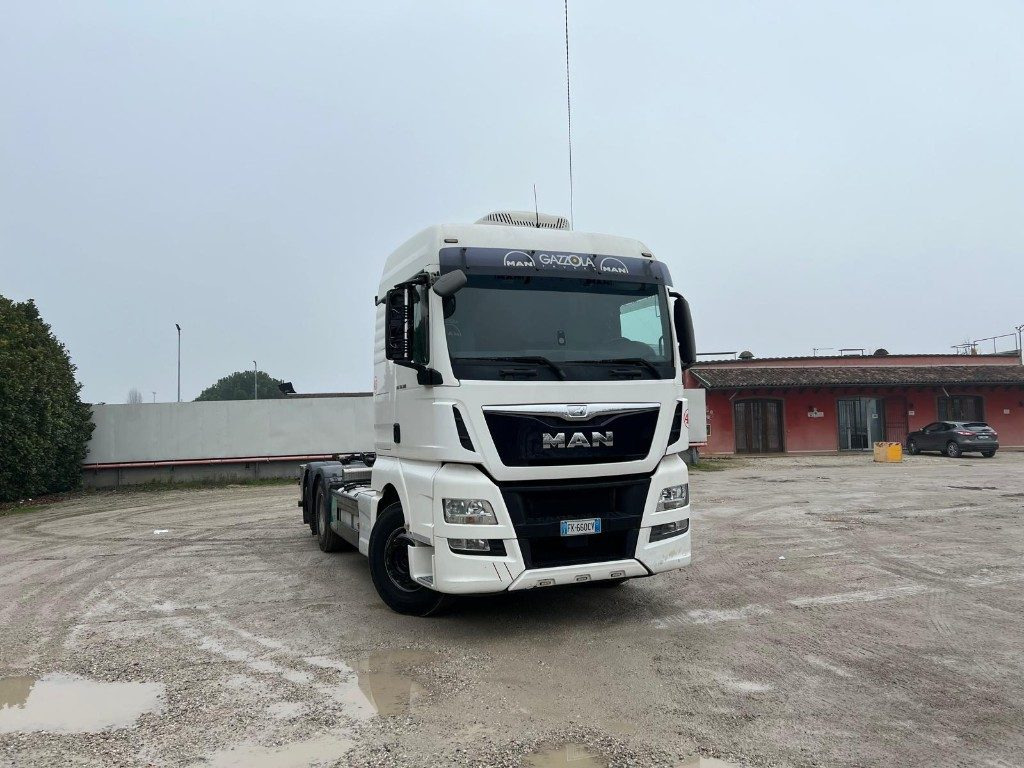 Гаковий мультиліфт вантажівка MAN TGX 26.500 USATO SCARRABILE 6X2: фото 8 Гаковий мультиліфт вантажівка MAN TGX 26.500 USATO SCARRABILE 6X2: фото 8