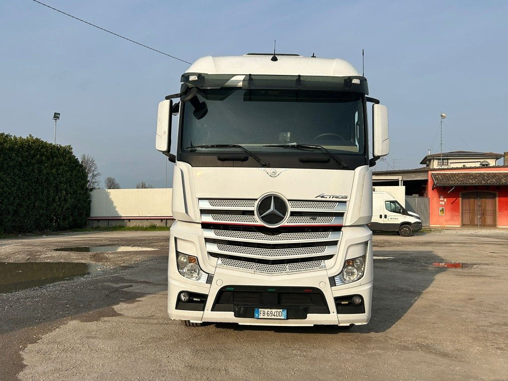 MERCEDES ACTROS 25.51 SCARRABILE - Гаковий мультиліфт вантажівка: фото 2 MERCEDES ACTROS 25.51 SCARRABILE - Гаковий мультиліфт вантажівка: фото 2