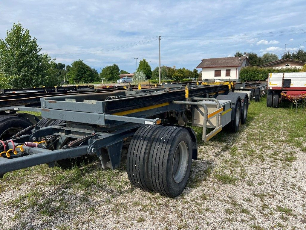 PIACENZA RIMORCHIO PIACENZA SCARRABILE BALESTRATO - Причіп мультиліфт/ Бункеровоз: фото 2 PIACENZA RIMORCHIO PIACENZA SCARRABILE BALESTRATO - Причіп мультиліфт/ Бункеровоз: фото 2
