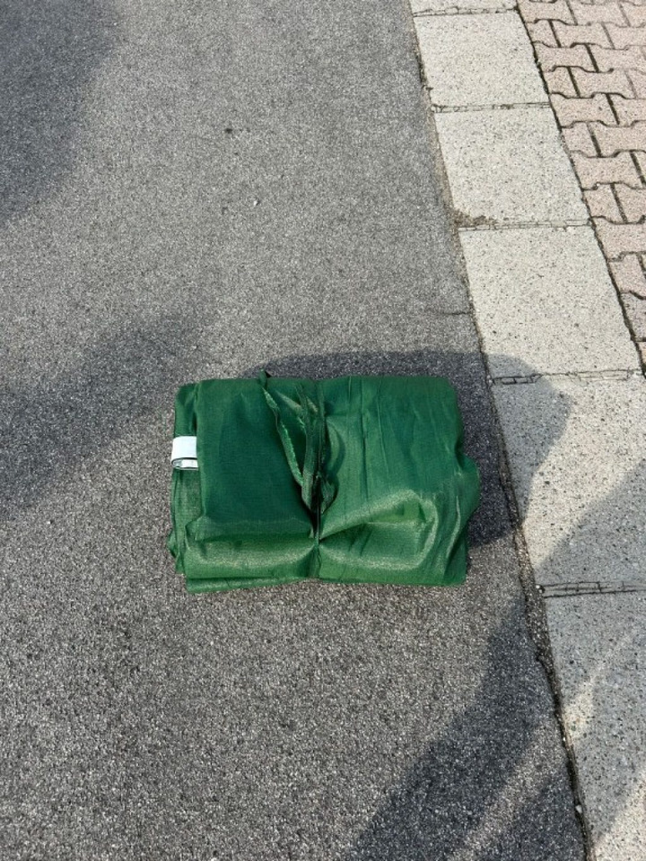 RETE ANTIGRANDINE NUOVA PER COPERTURA CONTAINERS - Кузов і екстер'єр в категорії Змінні кузови/ Контейнери: фото 3 RETE ANTIGRANDINE NUOVA PER COPERTURA CONTAINERS - Кузов і екстер'єр в категорії Змінні кузови/ Контейнери: фото 3