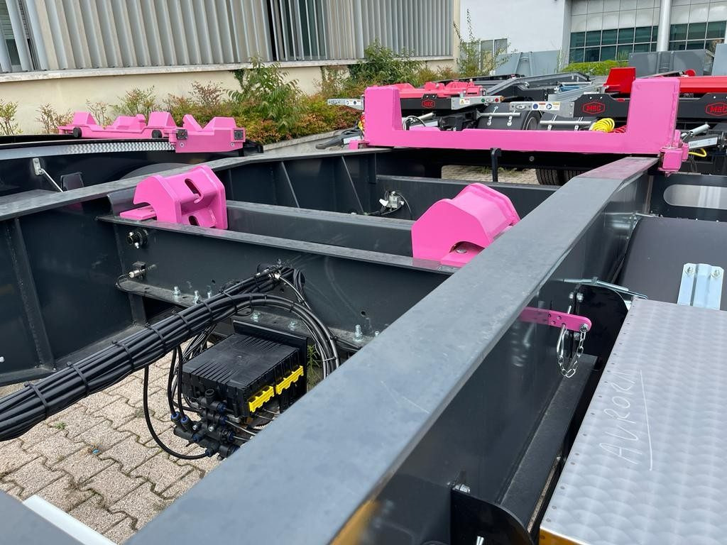 RIMORCHIO CBS NUOVO SCARRABILE - Причіп мультиліфт/ Бункеровоз: фото 4 RIMORCHIO CBS NUOVO SCARRABILE - Причіп мультиліфт/ Бункеровоз: фото 4