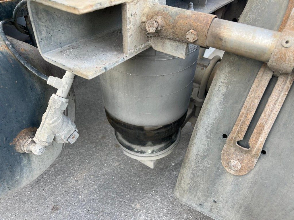 RIMORCHIO USATO ROAGNA SCARRABILE - Причіп мультиліфт/ Бункеровоз: фото 5 RIMORCHIO USATO ROAGNA SCARRABILE - Причіп мультиліфт/ Бункеровоз: фото 5