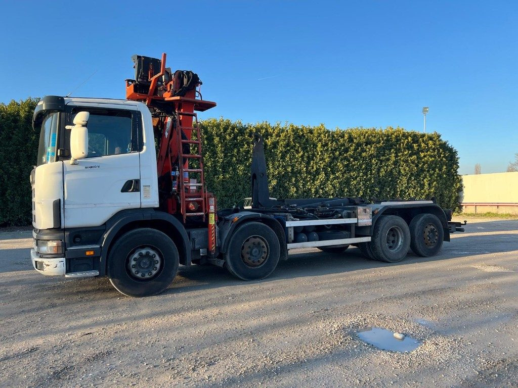 SCANIA CV R124 SCARRABILE CON GRU E POLIPO - Гаковий мультиліфт вантажівка: фото 2 SCANIA CV R124 SCARRABILE CON GRU E POLIPO - Гаковий мультиліфт вантажівка: фото 2