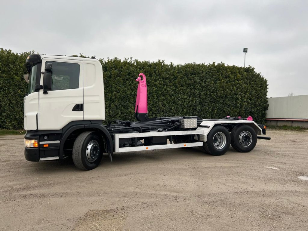SCANIA R380 SCARRABILE - Гаковий мультиліфт вантажівка: фото 2 SCANIA R380 SCARRABILE - Гаковий мультиліфт вантажівка: фото 2